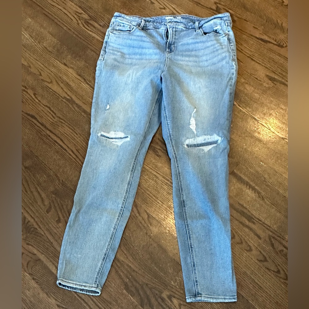 Old Navy Rockstar Super Skinny High Rise Distressed Jeans 18 Tall